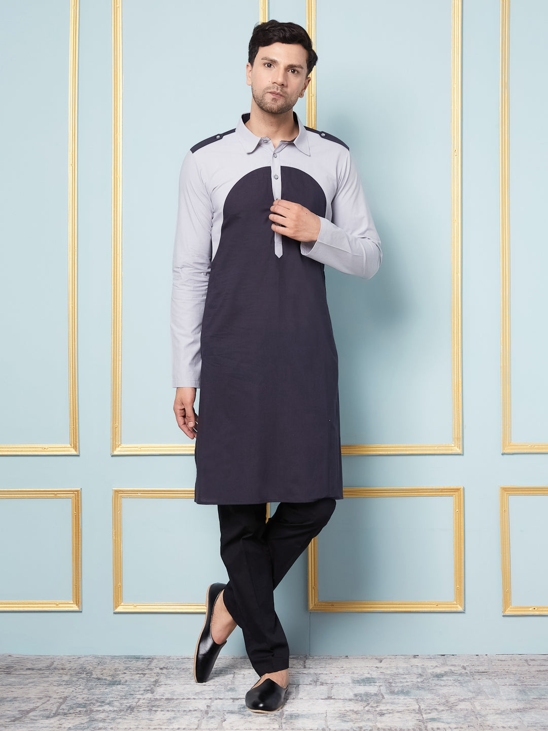 Men Navy Blue And Silver Solid Kurta