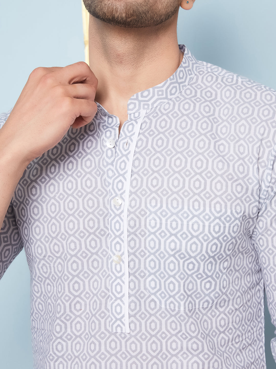 Men Grey & White Printed Cotton Short Kurta