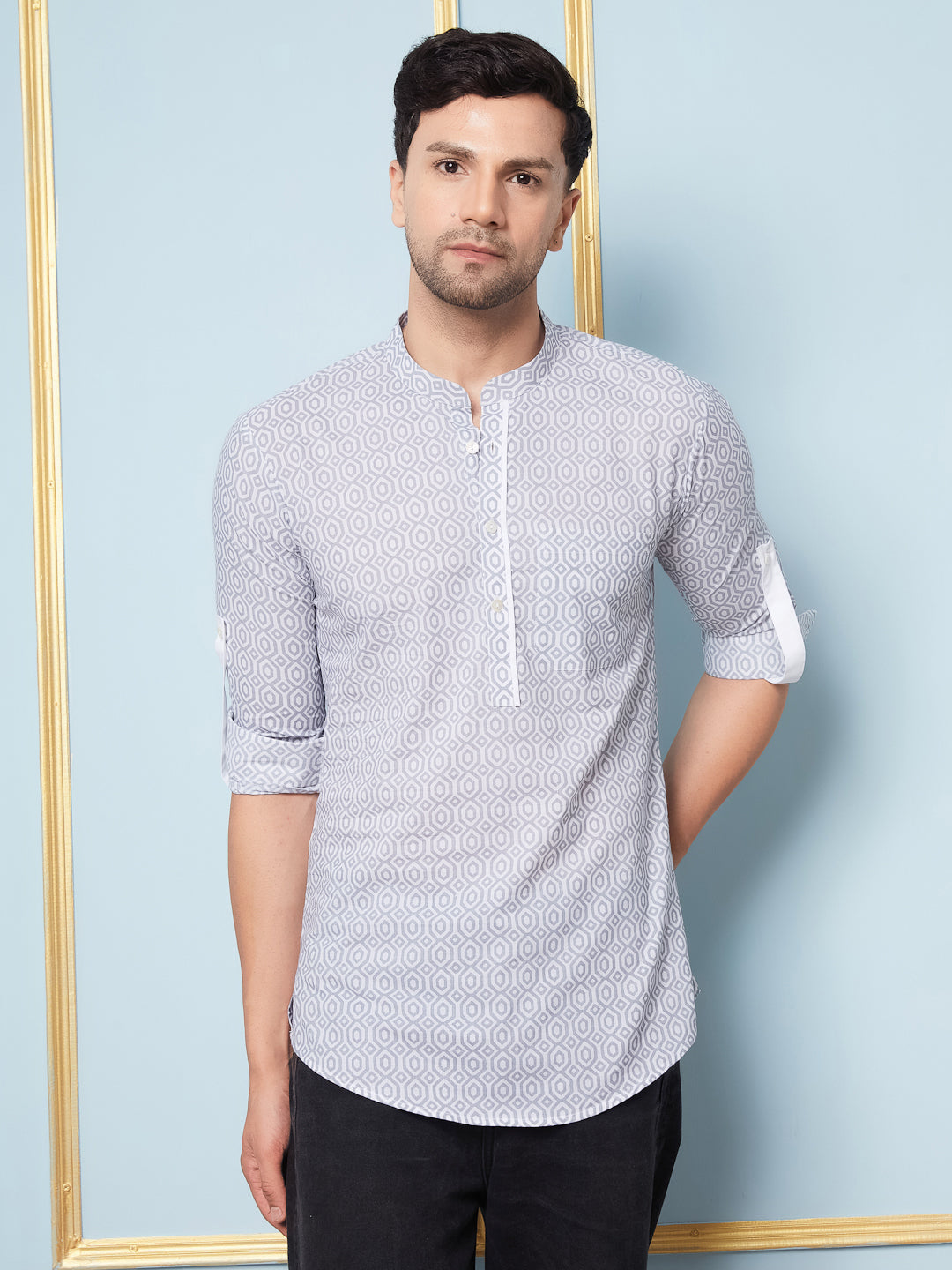 Men Grey & White Printed Cotton Short Kurta