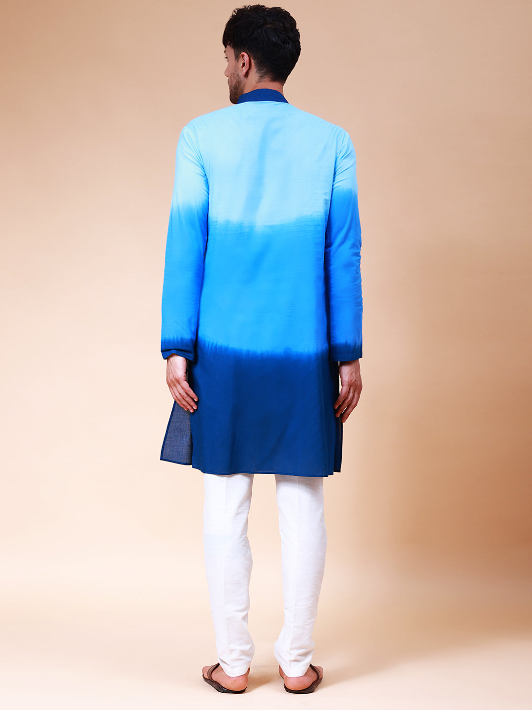 Men Off White And Blue Ombre Dyed Pure Cotton Kurta