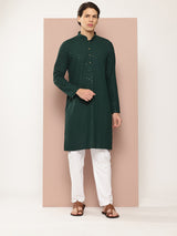 Men Green Embroidered Sequin Rayon Kurta