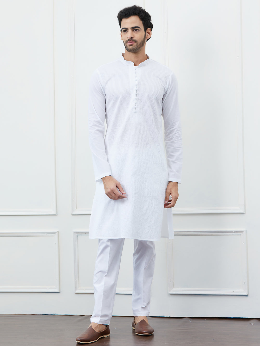 Men White Thread Work Cotton Kurta