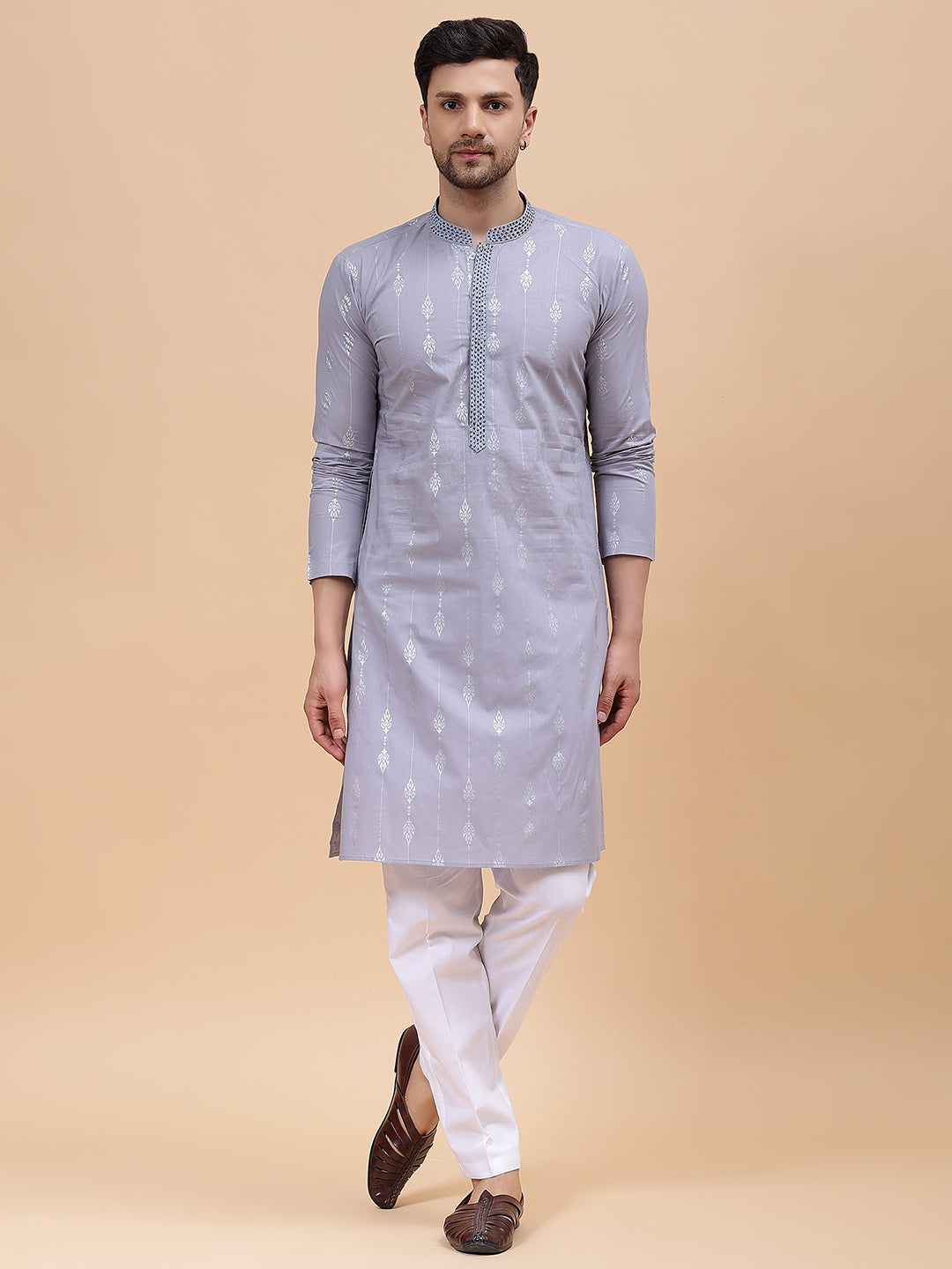Men Grey & Blue Pure Cotton Embroidered Straight Kurta With pyjama