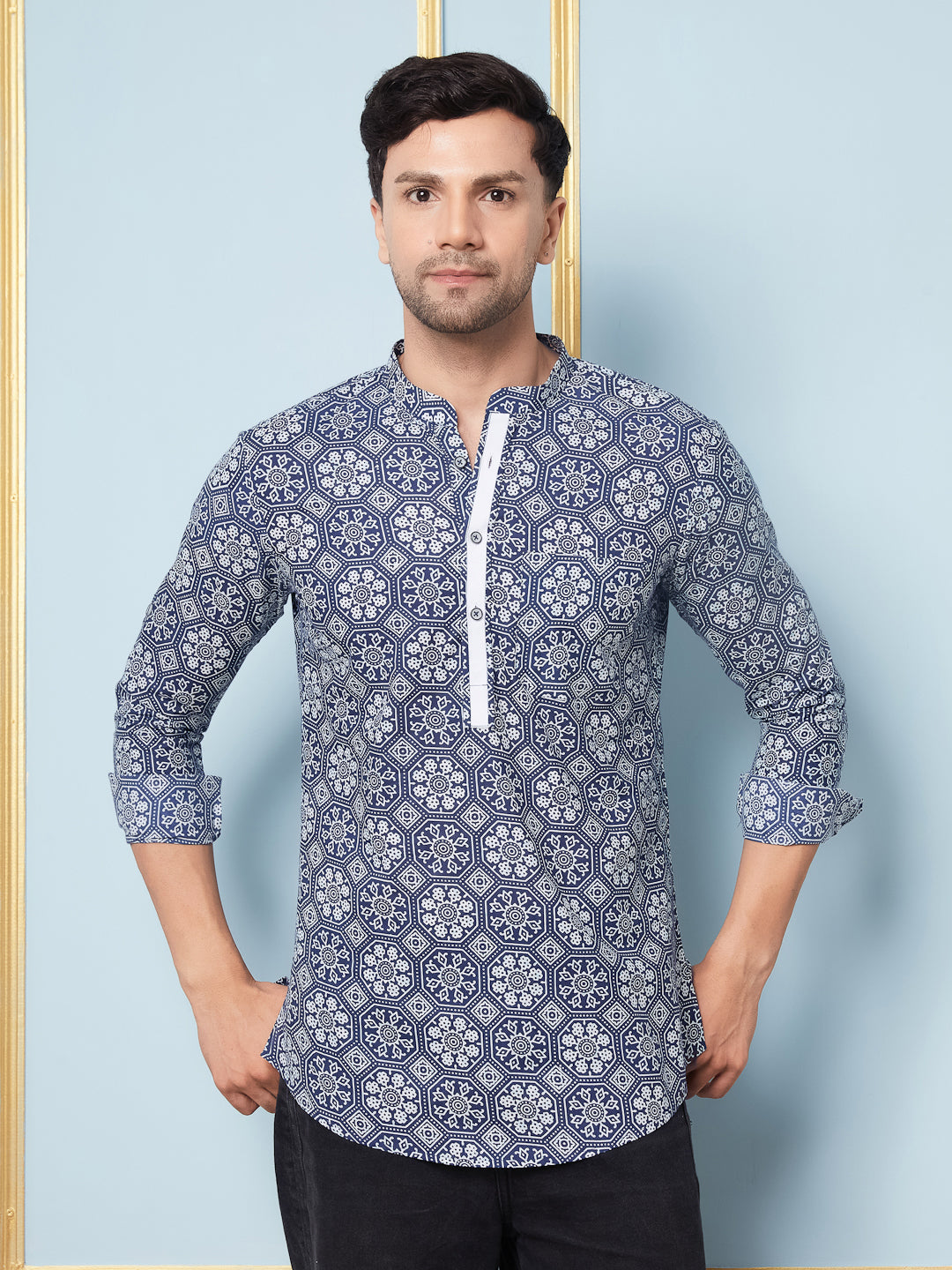 Men Blue & White Indigo Printed Cotton Short Kurta