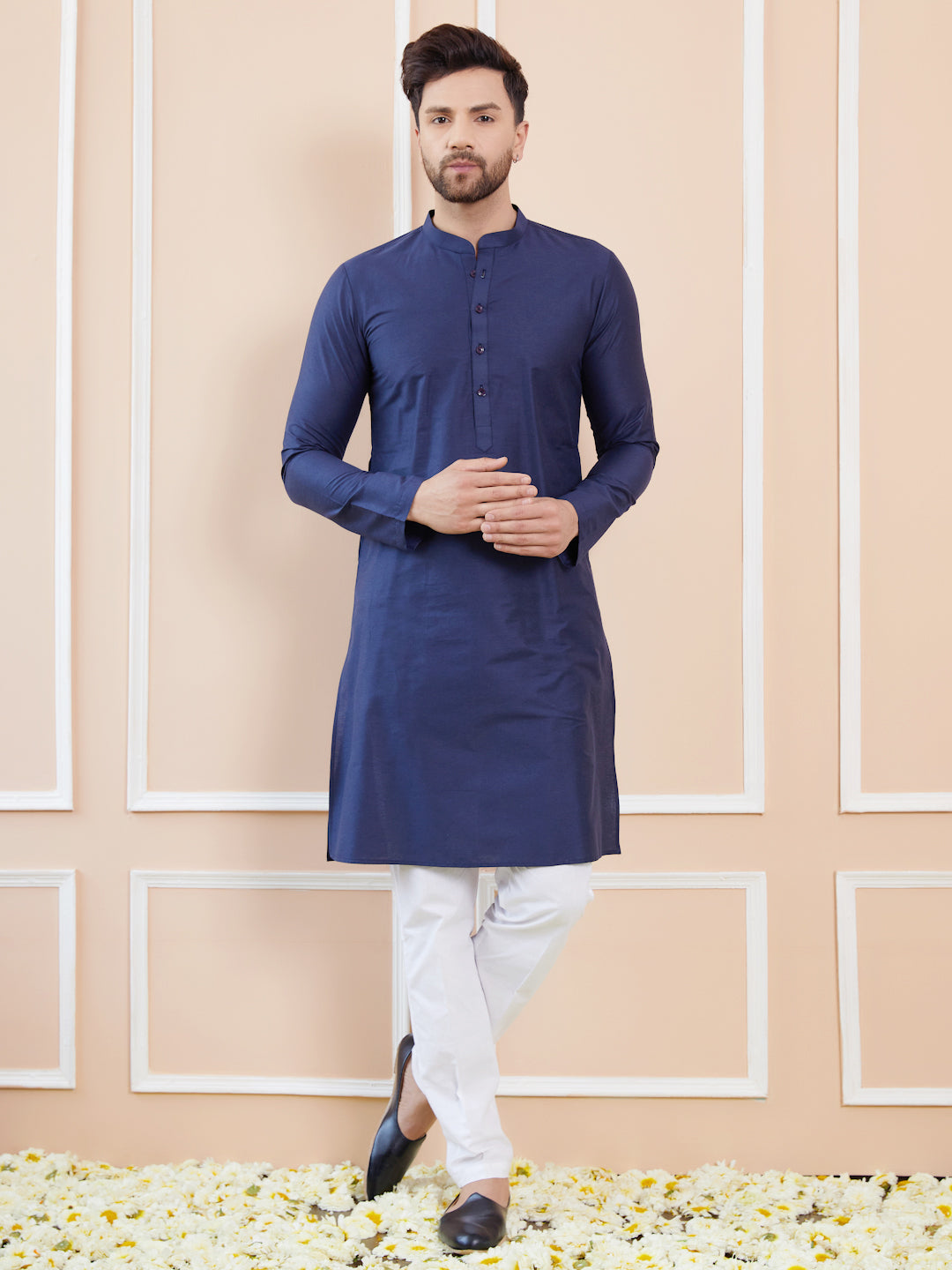 Blue Cotton Solid Straight Kurta with Pyjama
