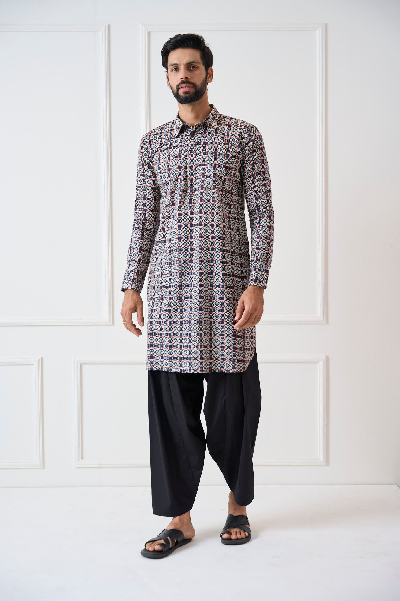 Men Midnight Blue and Crimson Pure Cotton Pathani Kurta