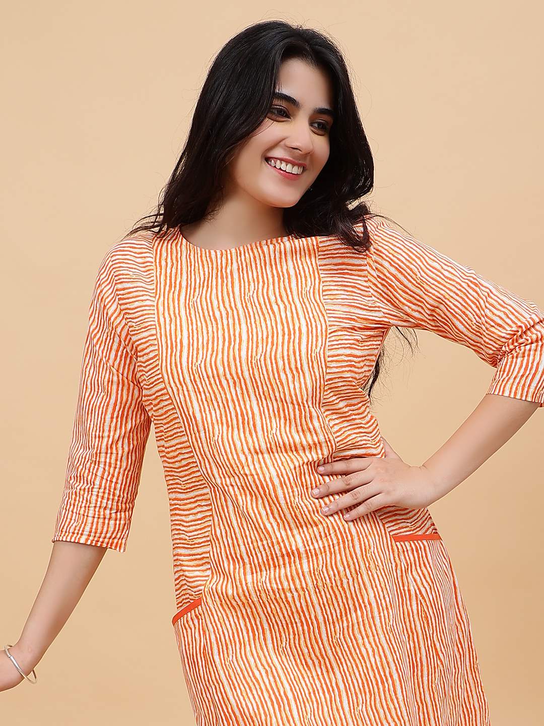 Women Orange And White Printed Cotton Kurti