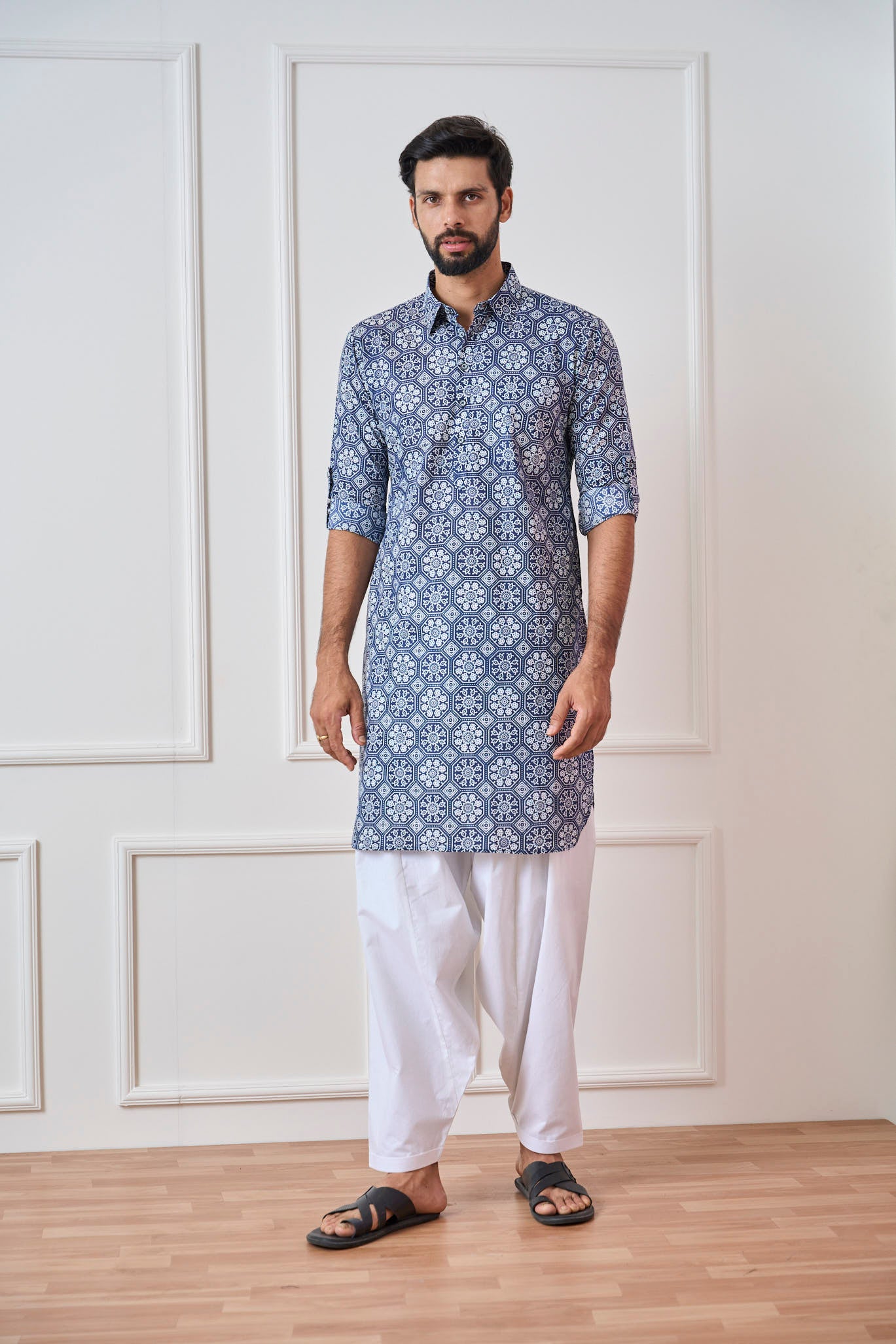 Men Indigo Hexagonal Pure Cotton Pathani Kurta