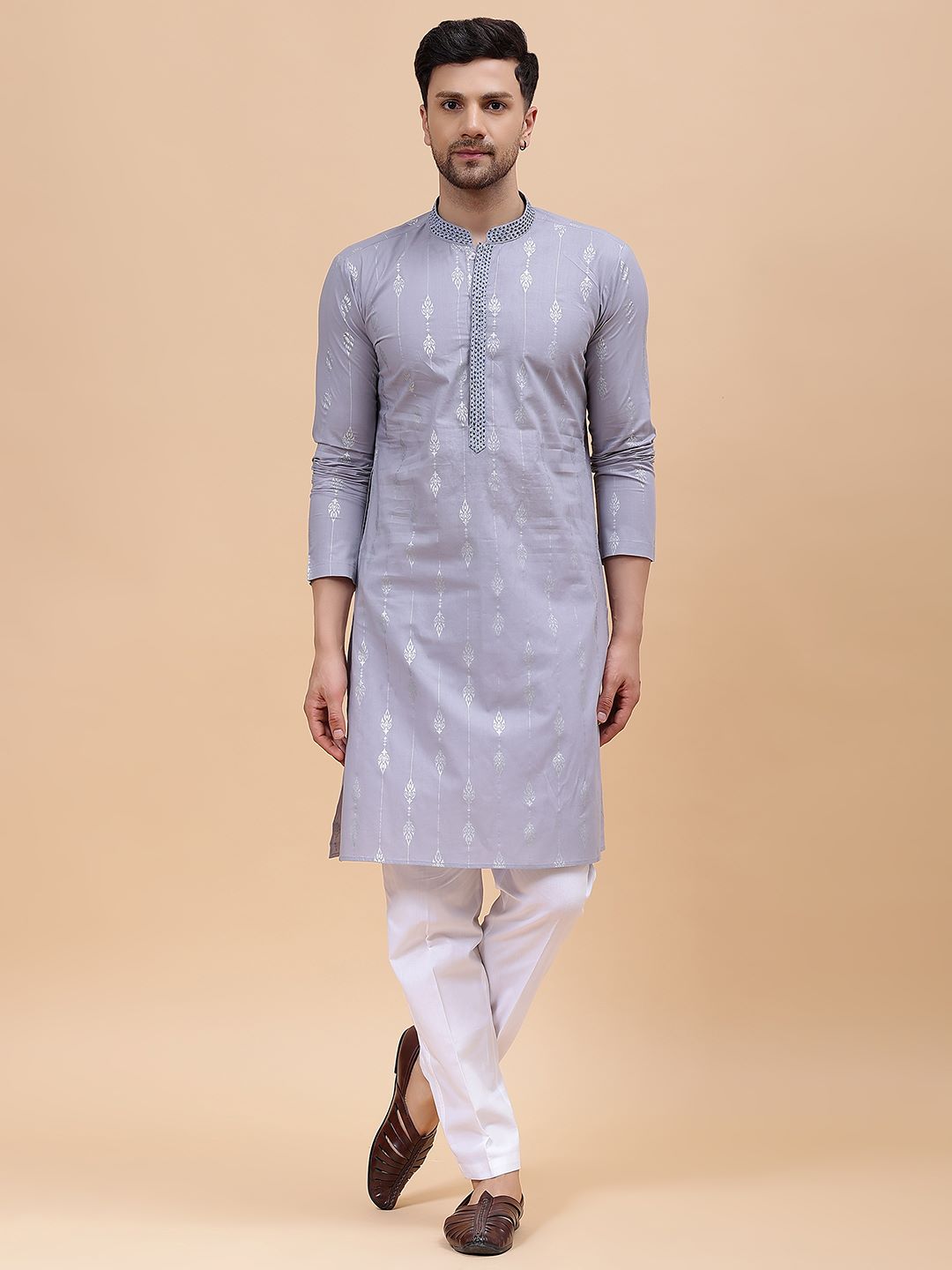 Men Grey & Blue Pure Cotton Embroidered Straight Kurta