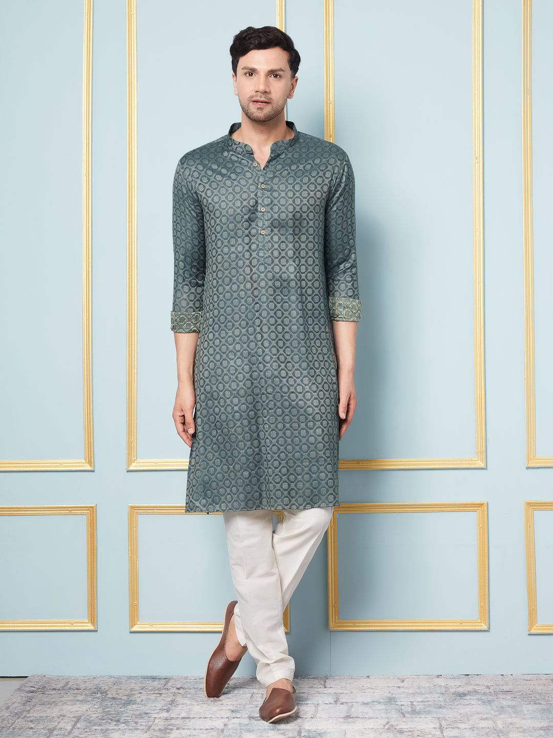 Men Blue & Green Woven Design Thread Work Kurta With pyjama