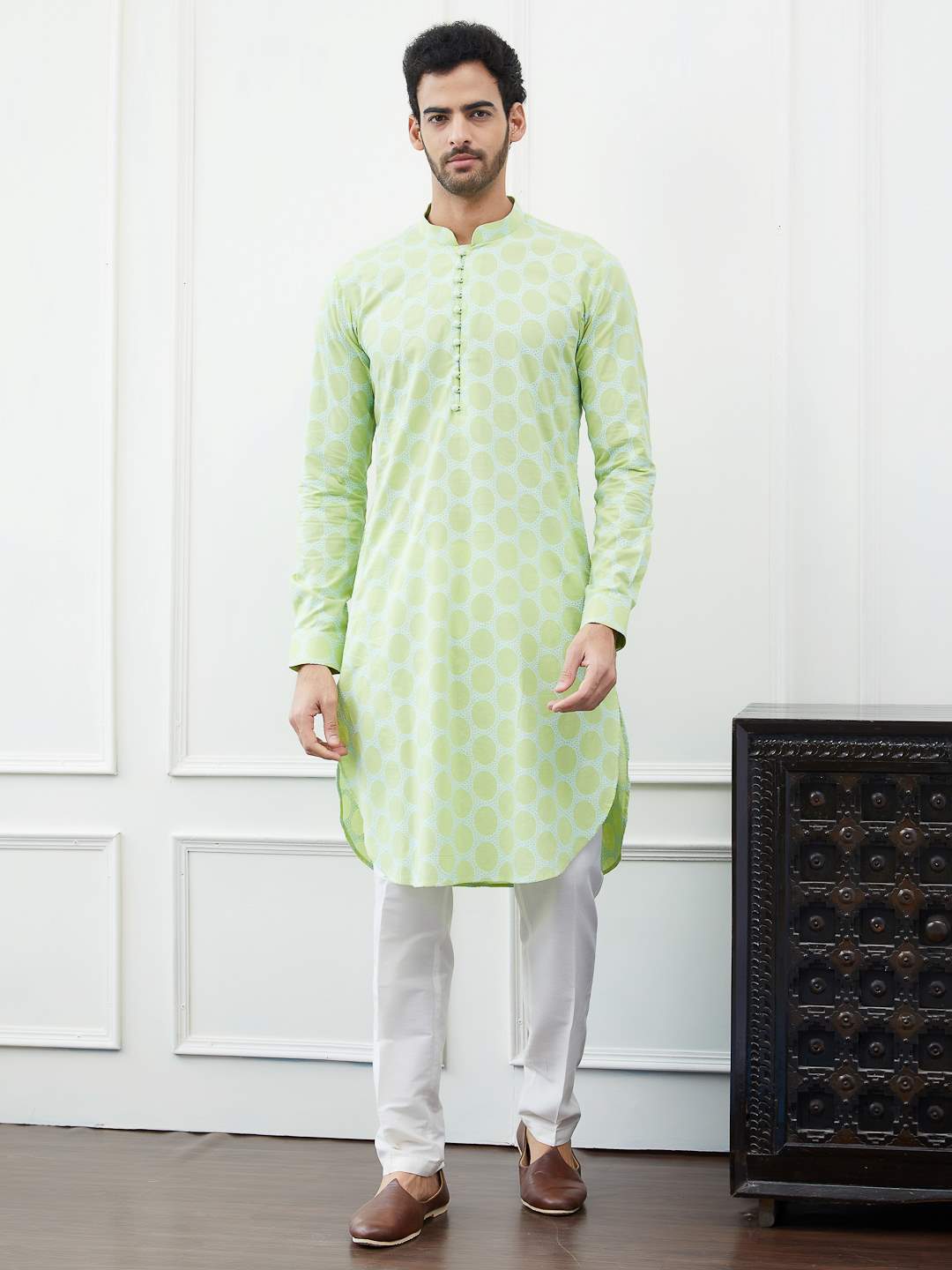 Men Light Green with Circular Pattern Embroidered Cotton Kurta Set