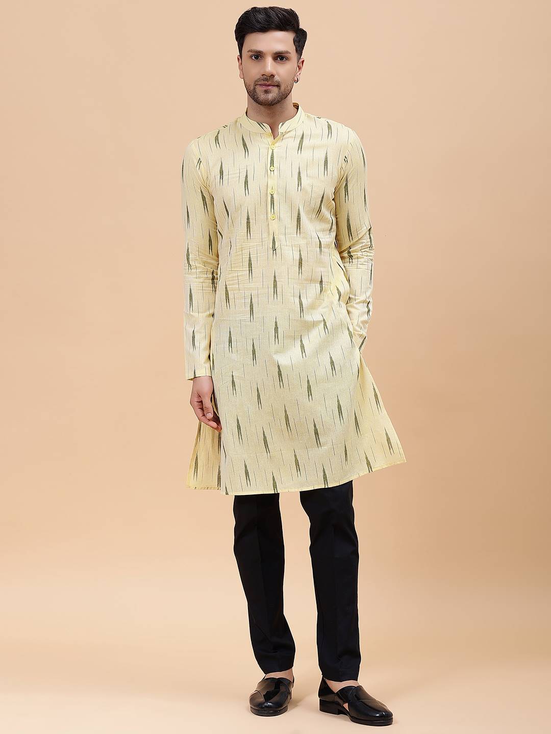 Men Cream & Green Pure Cotton Printed Straight Kurta With Pajama