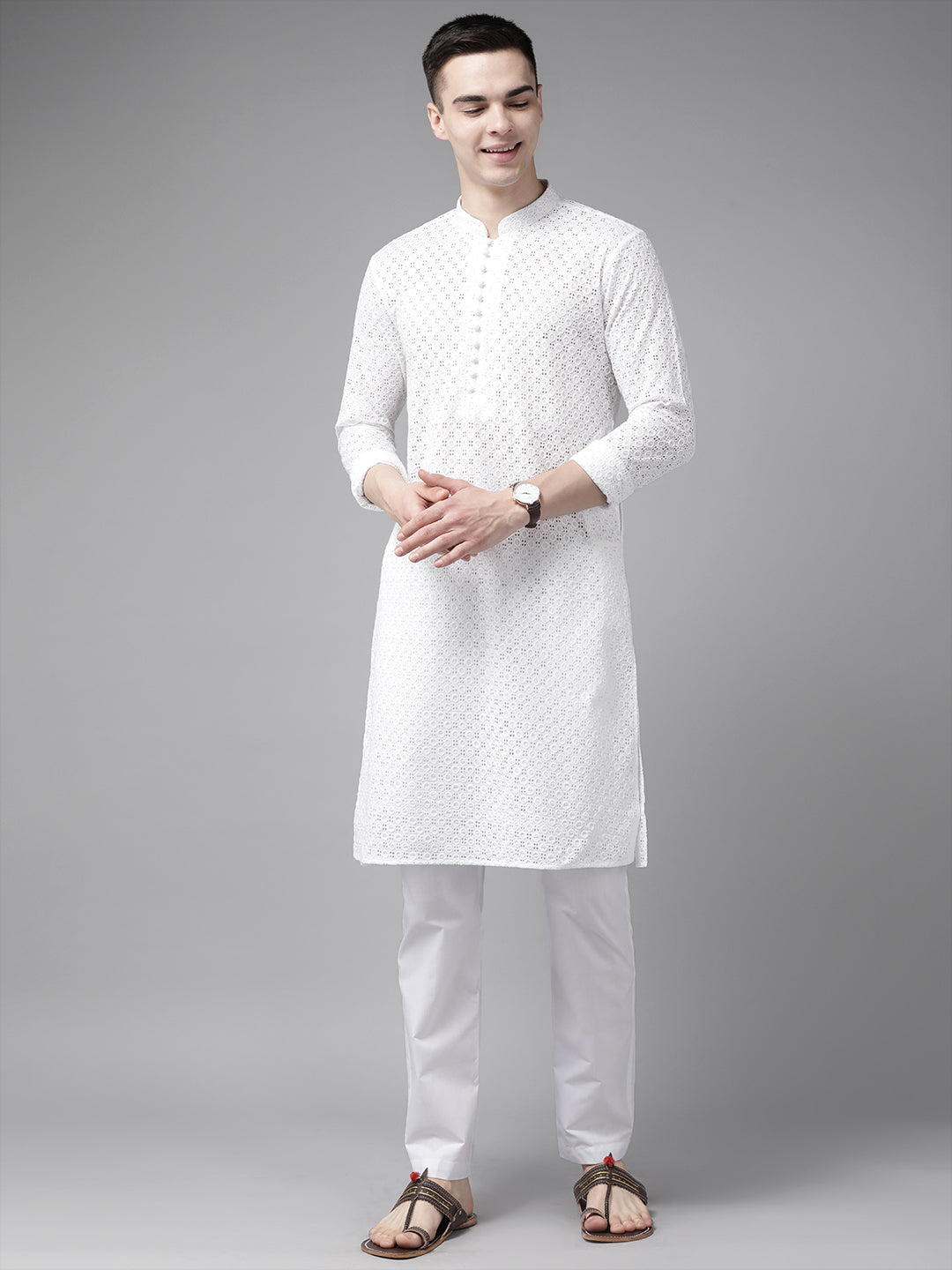 Riwaat.com Men White Pure Cotton Chikankari Embroidered Straight Kurta Riwaat Chikankari Embroidered