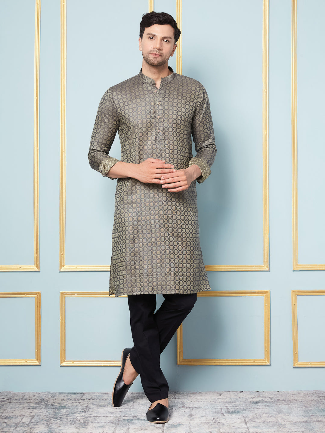 Men Charcoal & Green Woven Design Thread Work Kurta With pyjama