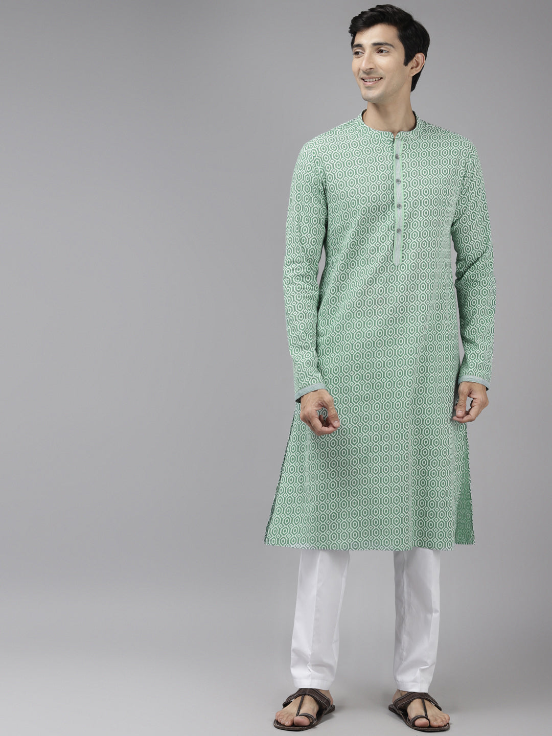 Men White & Green Printed Pure Cotton Straight Kurta With Pajama