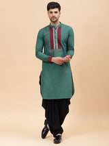 Men Green & Maroon Pure Cotton Embroidered Straight Kurta With pyjama