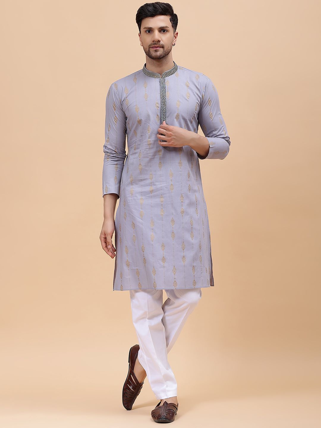 Men Grey & Gold Pure Cotton Embroidered Straight Kurta