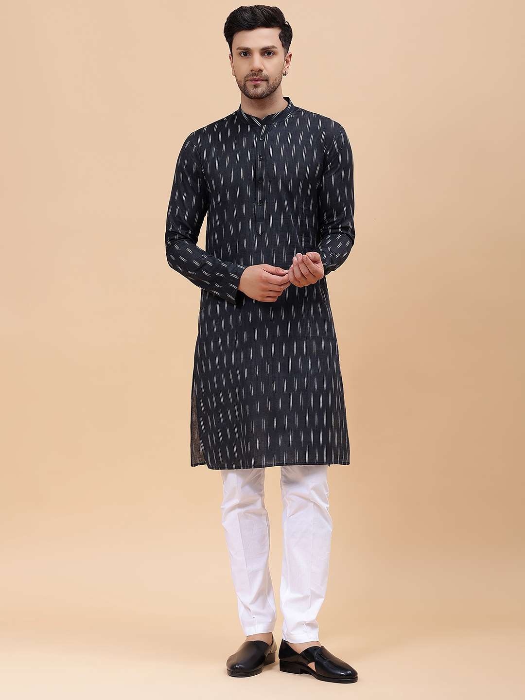 Men Black & White Pure Cotton Printed Straight Kurta