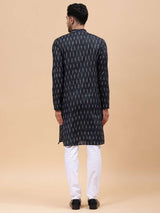 Men Black & White Pure Cotton Printed Straight Kurta