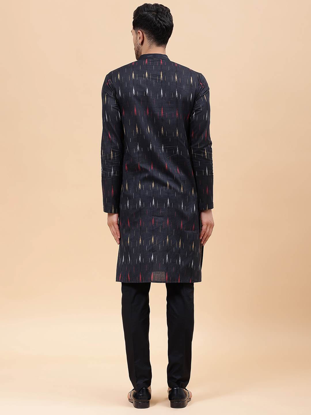 Men Black & Red Pure Cotton Printed Straight Kurta