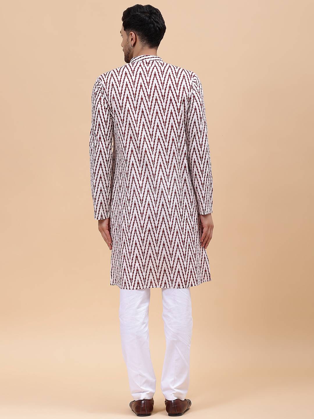 Men Off White & Maroon Pure Cotton Printed Straight Kurta