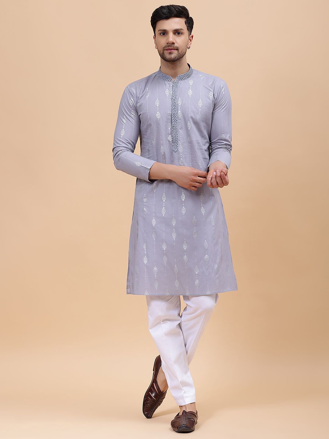 Men Grey & Blue Pure Cotton Embroidered Straight Kurta