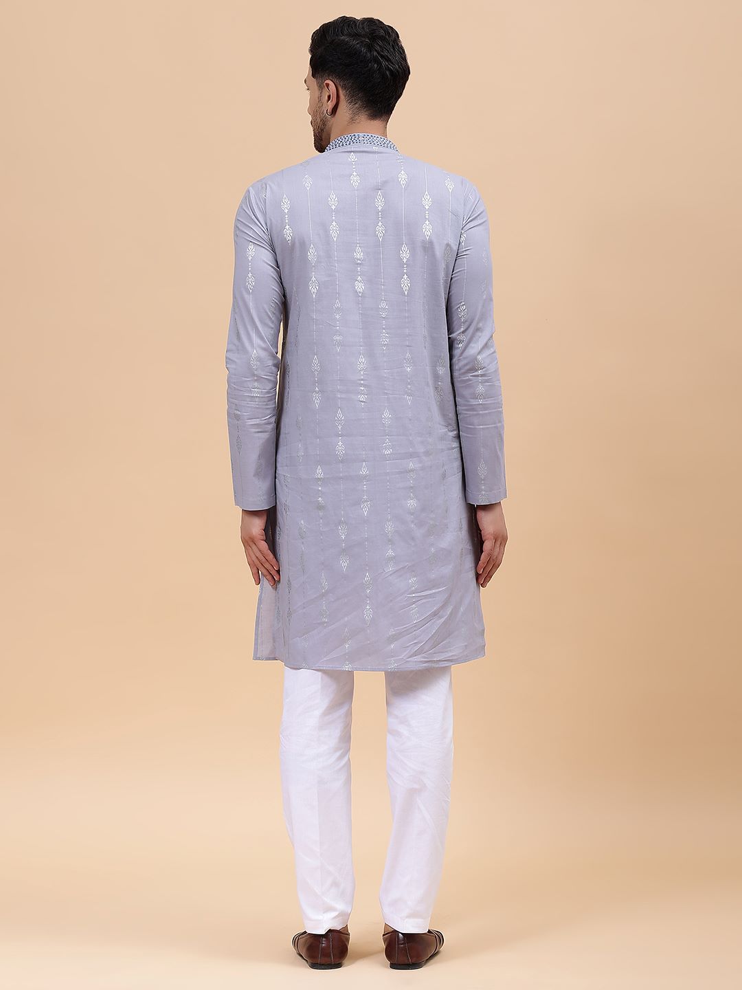 Men Grey & Blue Pure Cotton Embroidered Straight Kurta