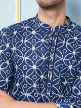 Men Blue & White Printed Cotton Short Kurta