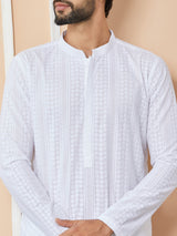 White Embroidered Chikankari Pure Cotton Straight Kurta