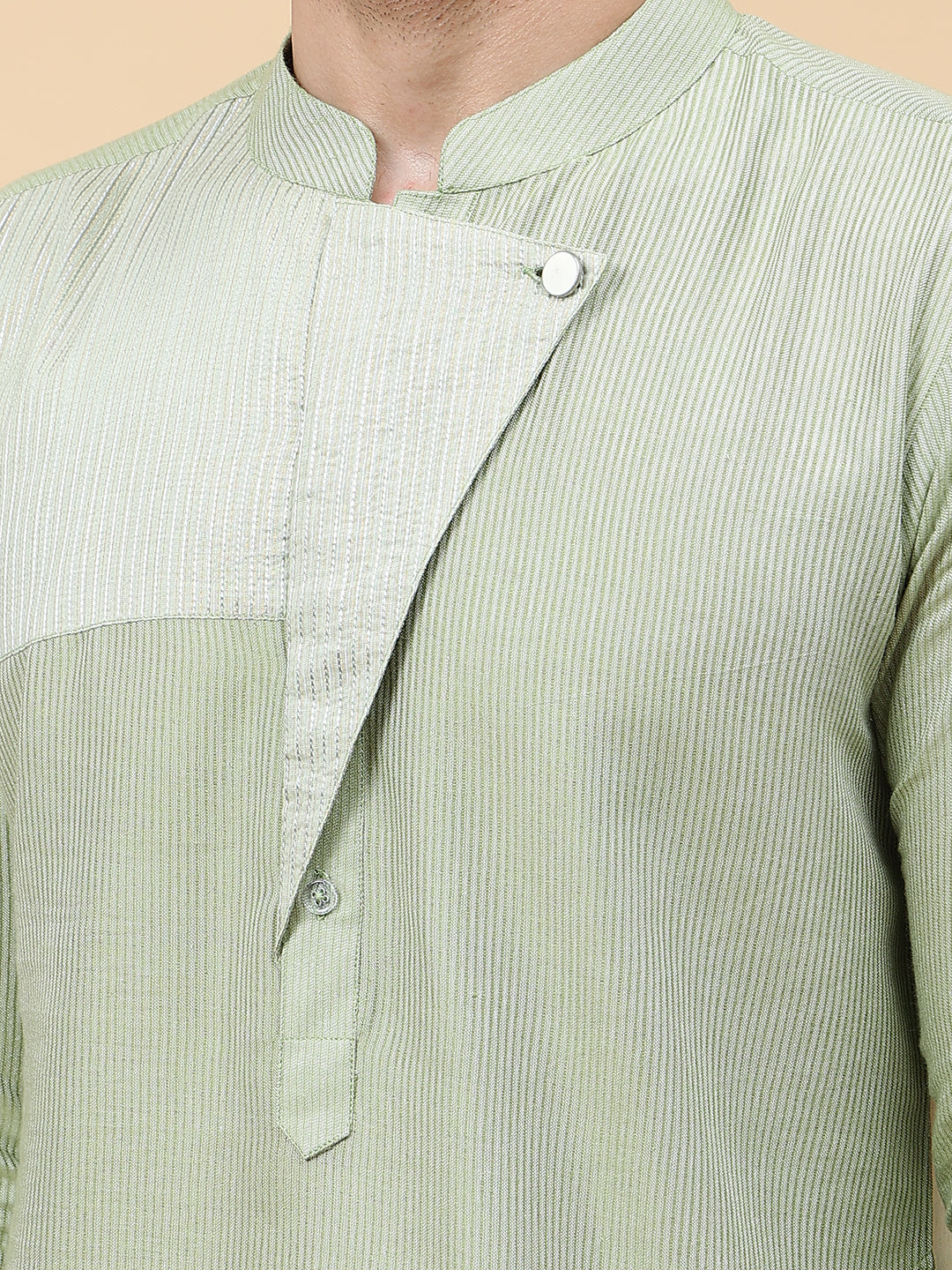 Men Green and Silver Thread Work Kurta With pyjama