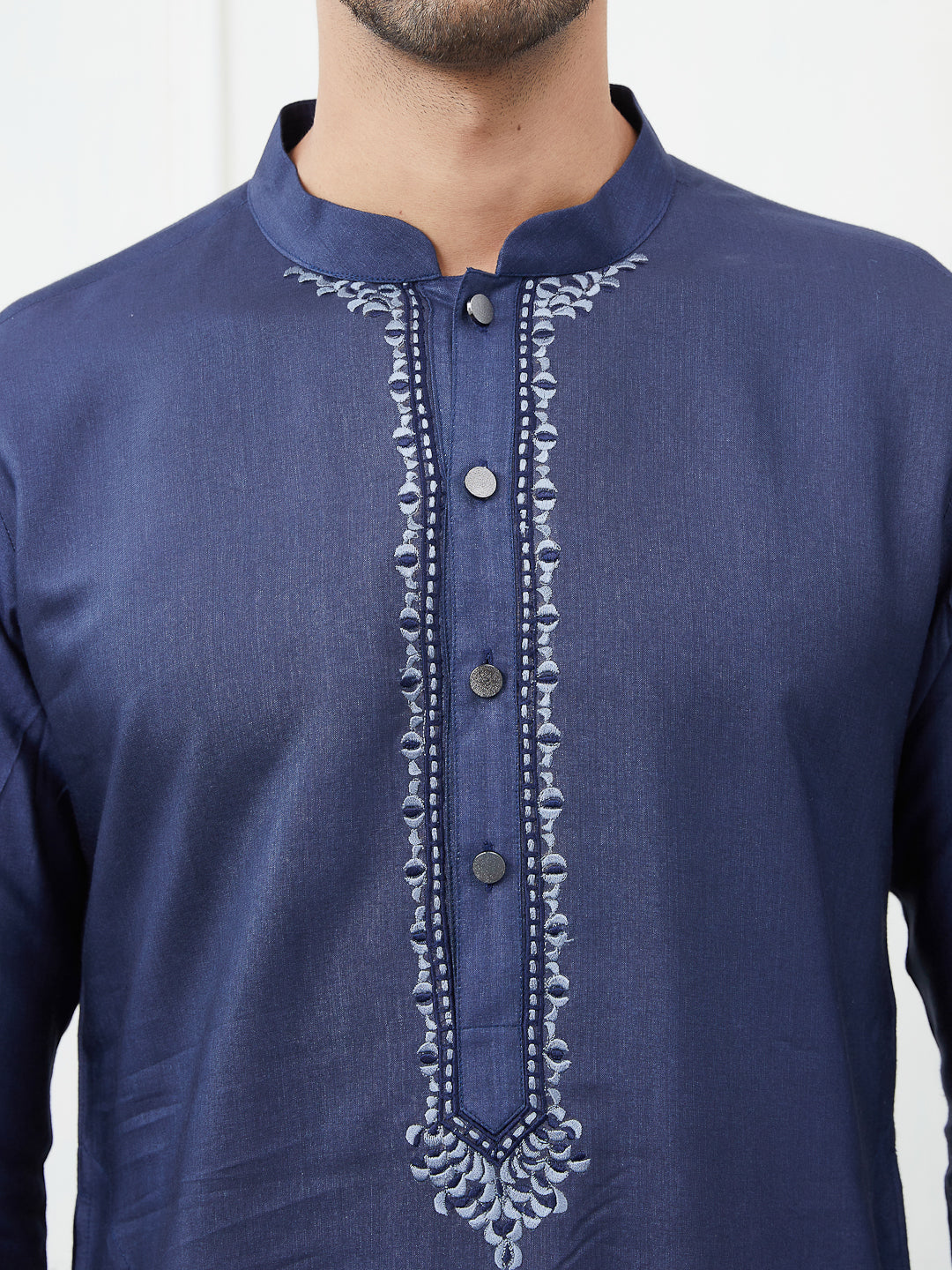 Riwaat.com Men Blue Solid Cotton Silk Kurta Riwaat Embroidered