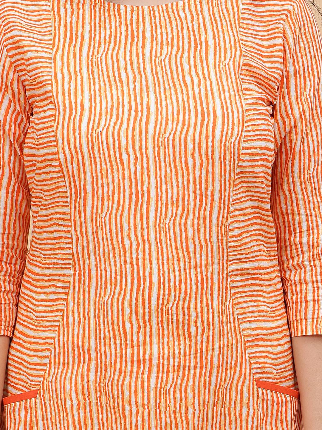 Women Orange And White Printed Cotton Kurti