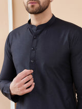 Men Black Cotton Solid Straight Kurta With Pyjama