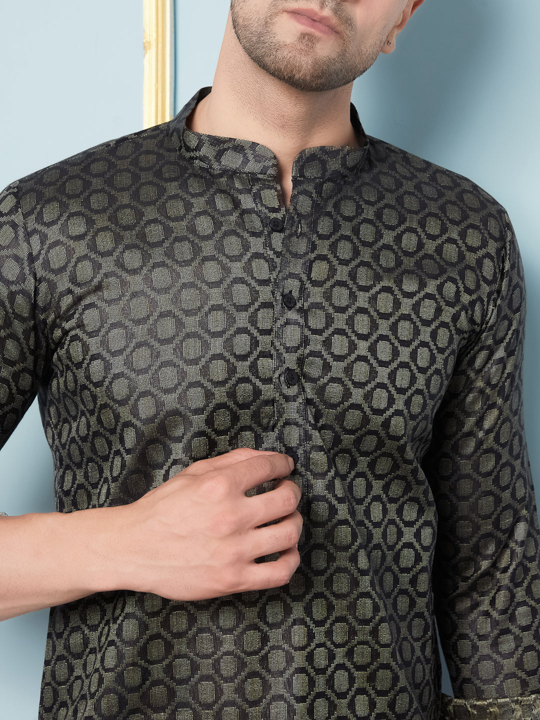 Men Black & Green Woven Design Thread Work Kurta With pyjama