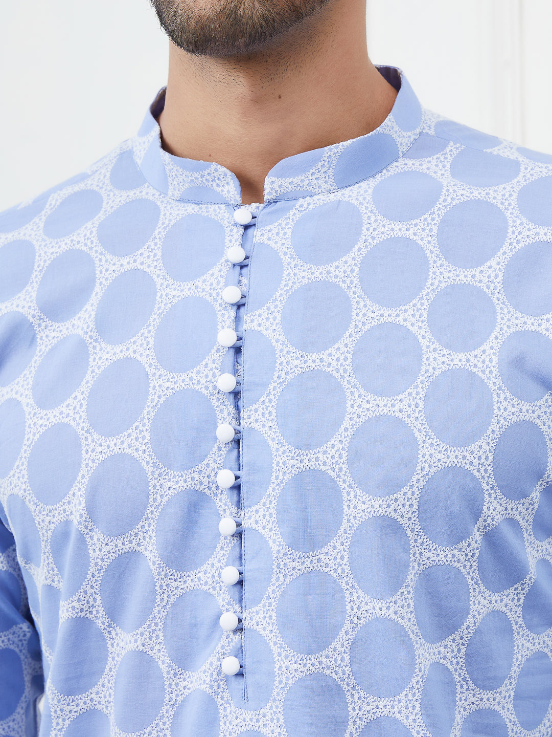 Men Blue And White Embroidered Cotton Kurta