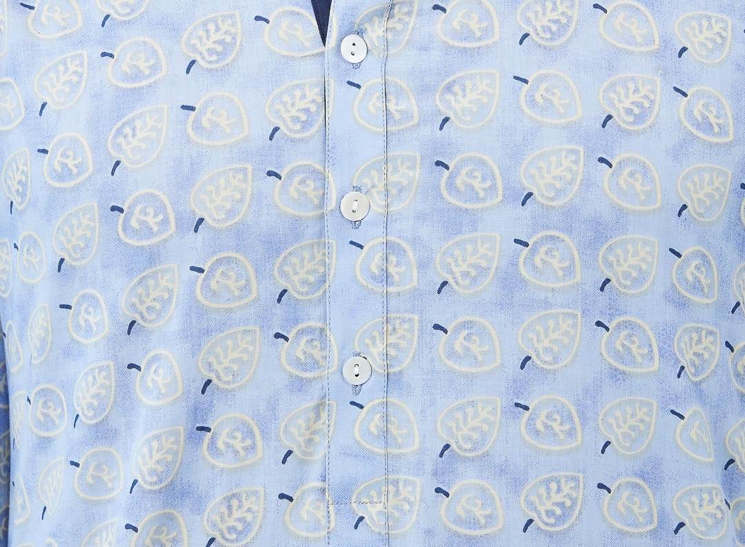 Men Blue & White Leaf Design Printed Cotton Kurta