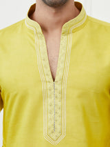 Men Mustard & Yellow Thread Work Yoke Design Cotton Kurta