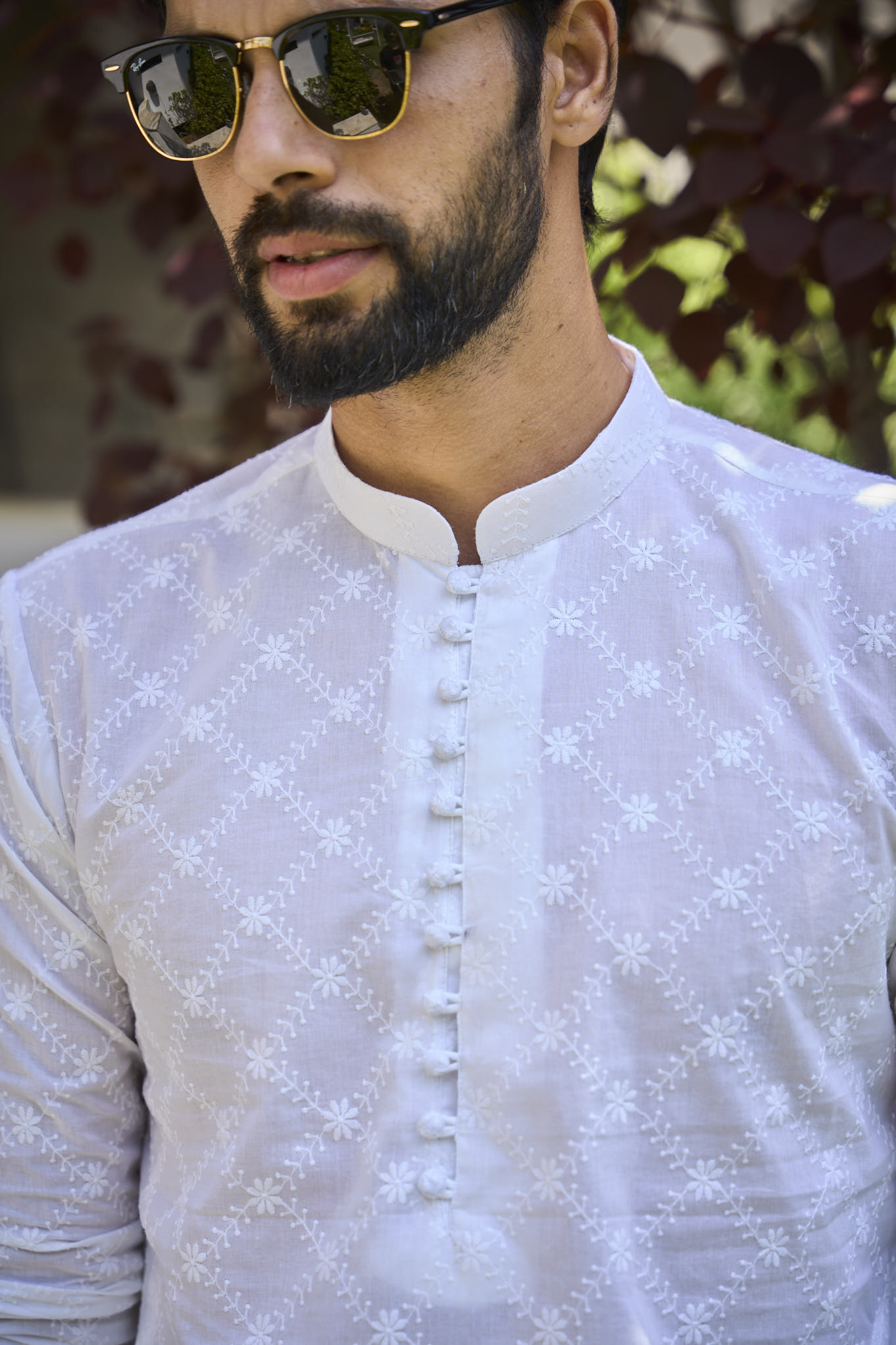 Men White Chikankari Embroidered Straight Kurta