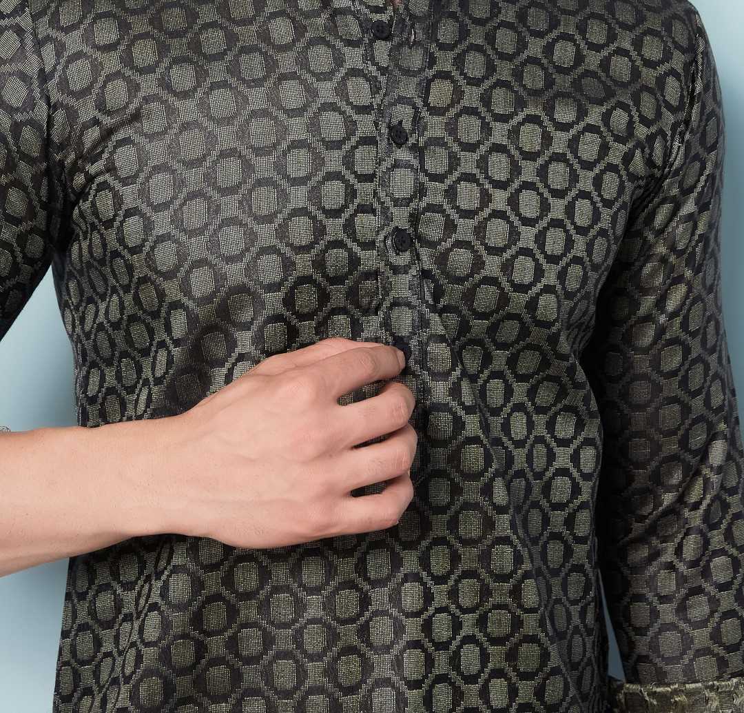 Men Black & Green Woven Design Thread Work Kurta