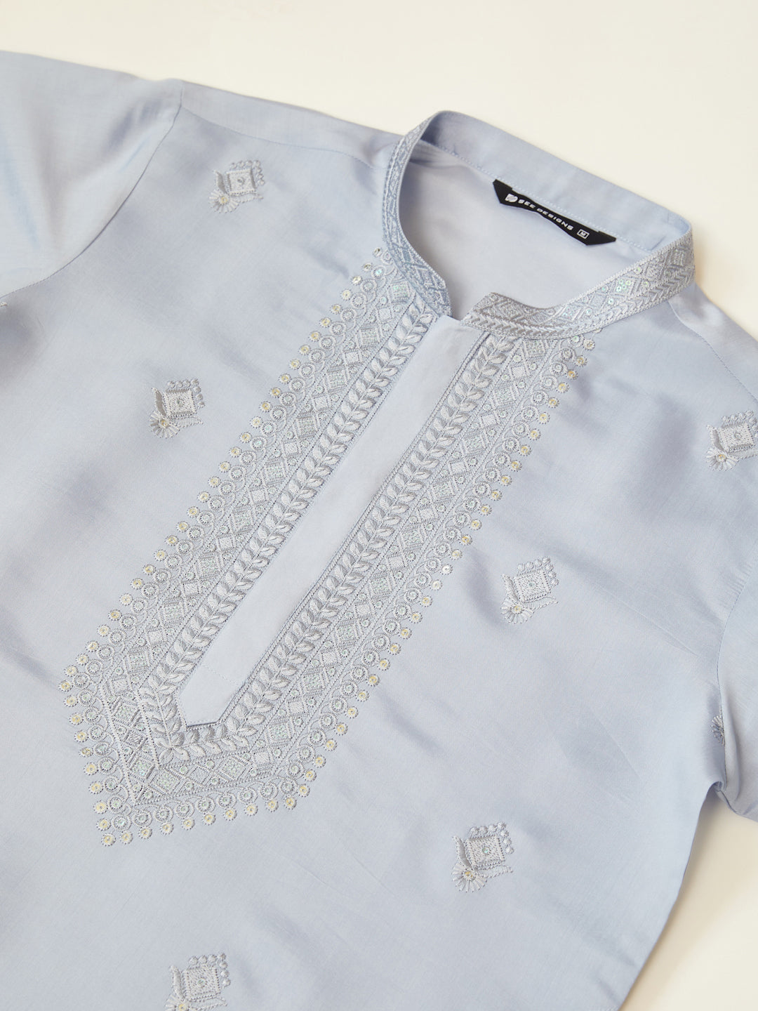 Blue Embroidered Chanderi Silk Straight Kurta with Pyjama