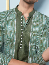 Men Green and White Strip Printed Kurta With pyjama