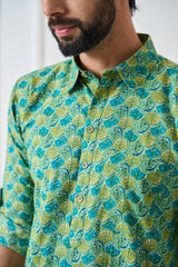 Men Green Regular Pure Cotton Pathani Kurta With Black Salwar