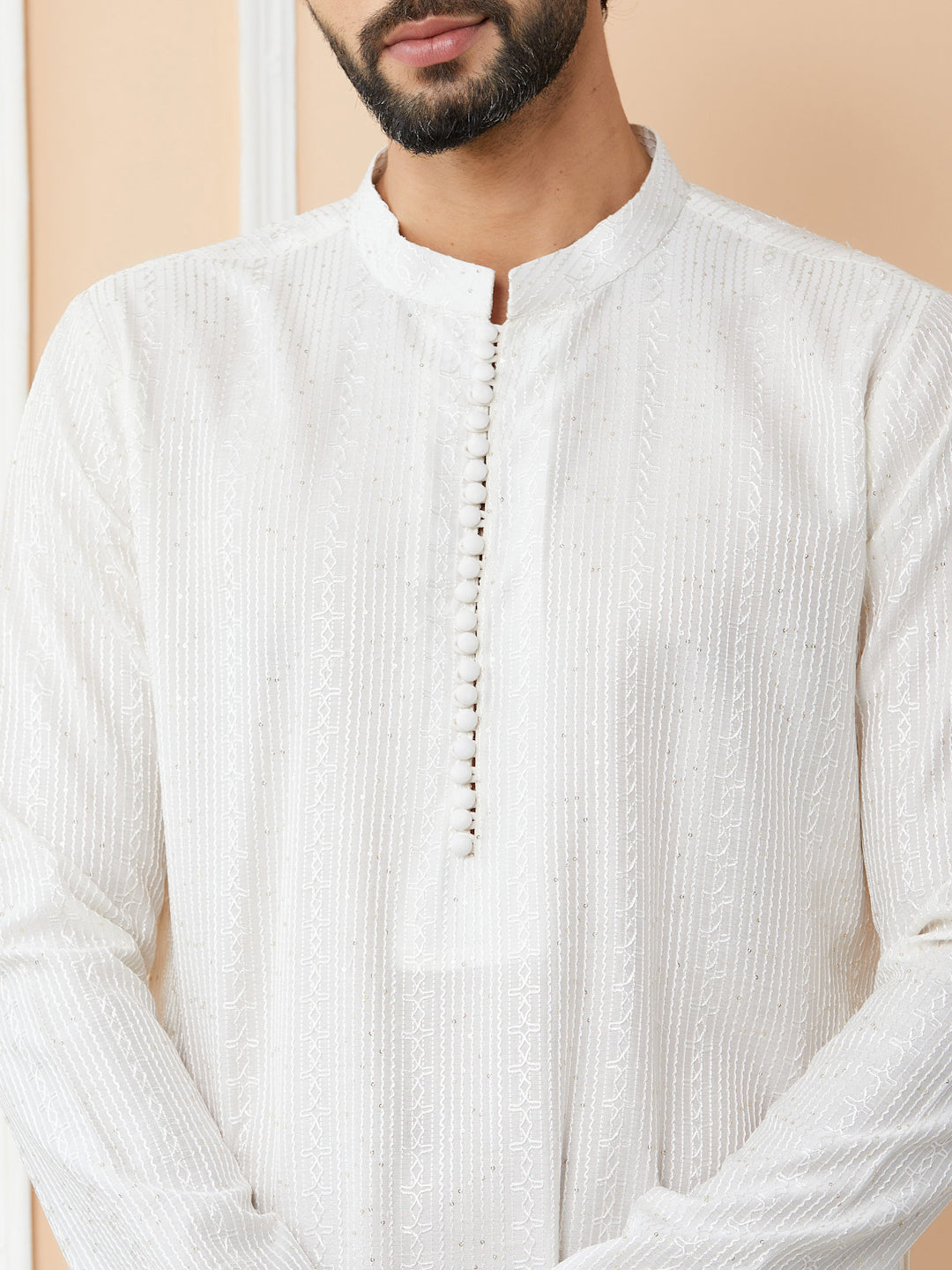 Off White Embroidered Thread Work Sequin Chanderi Silk Straight Kurta