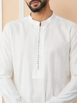 Off White Embroidered Thread Work Sequin Chanderi Silk Straight Kurta