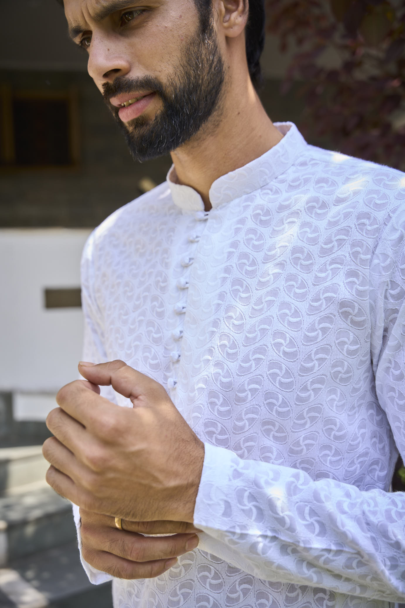 Men White Chikankari Embroidered Straight Kurta