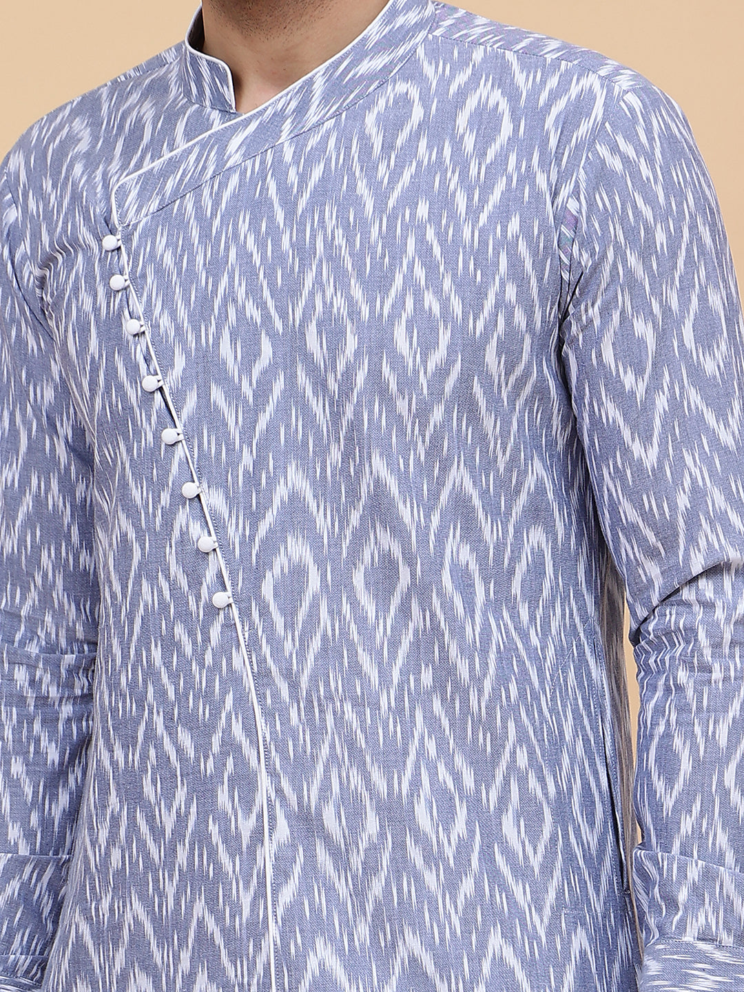 Men Grey and White Printed Kurta With pyjama
