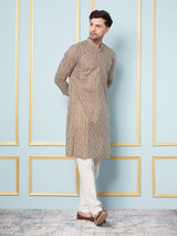 Men Brown and White Printed Kurta With pyjama