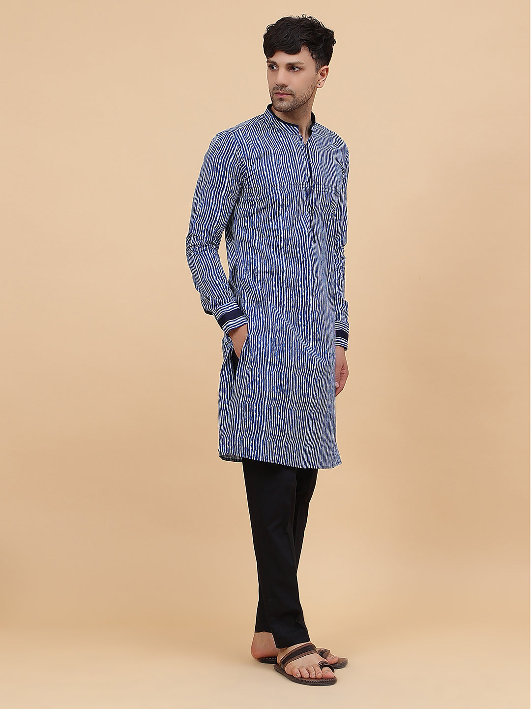 Men Blue and White Strip Printed Kurta With pyjama