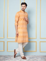 Men Mustard and Printed Kurta With pyjama