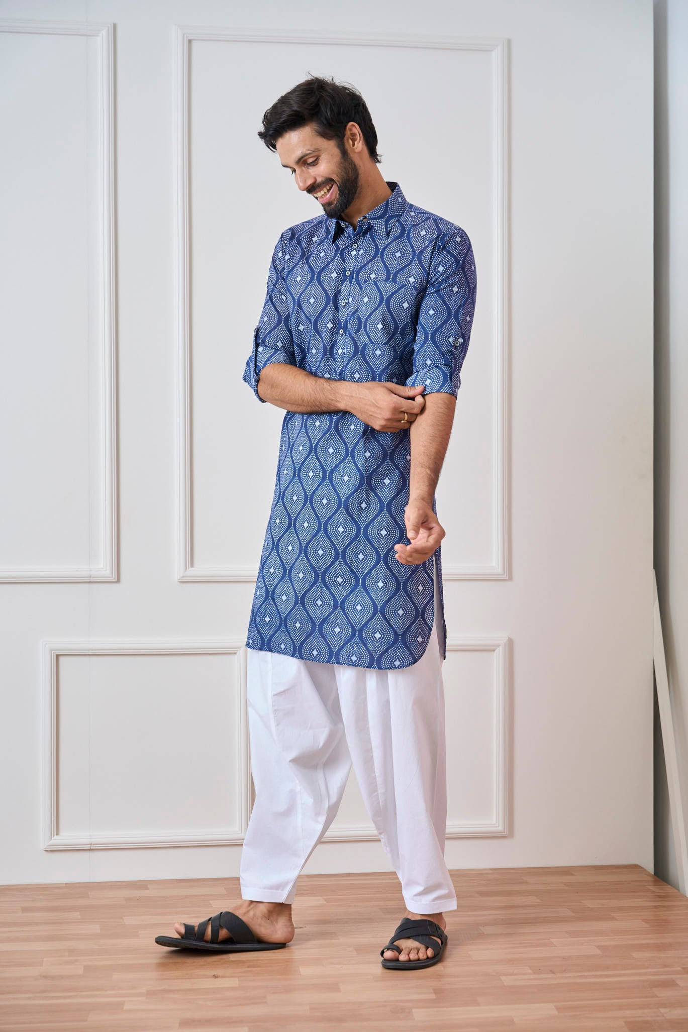 Men Navy Blue Waves Pure Cotton Pathani Kurta